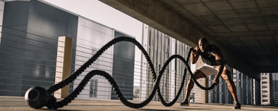 东道主美国队球员在美国国旗前合影备战2026世界杯